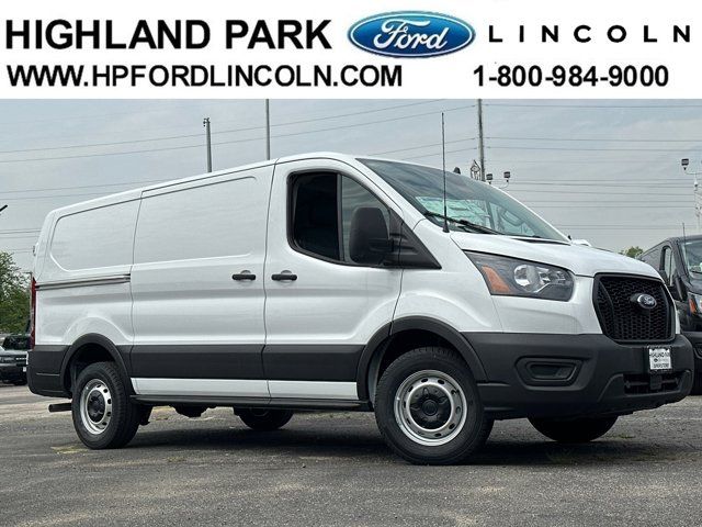 2024 Ford Transit Base