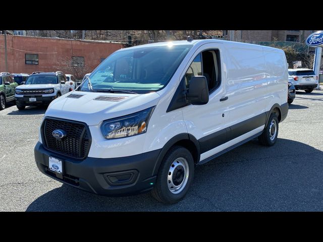 2024 Ford Transit Base