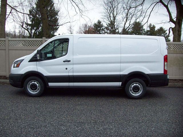 2024 Ford Transit Base