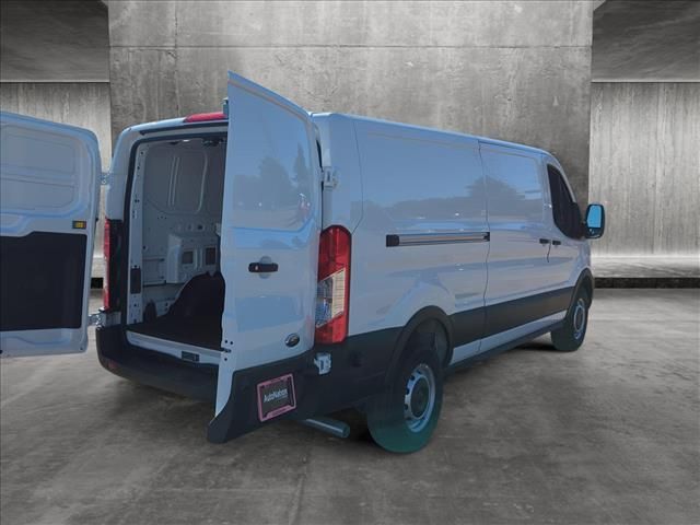 2024 Ford Transit Base