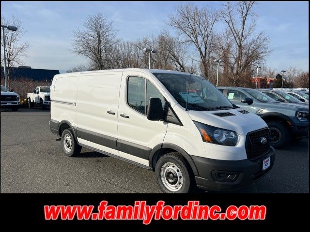 2024 Ford Transit Base