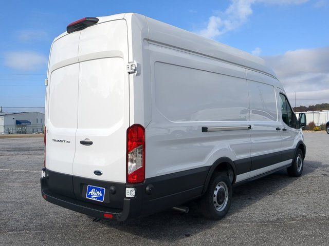 2024 Ford Transit Base