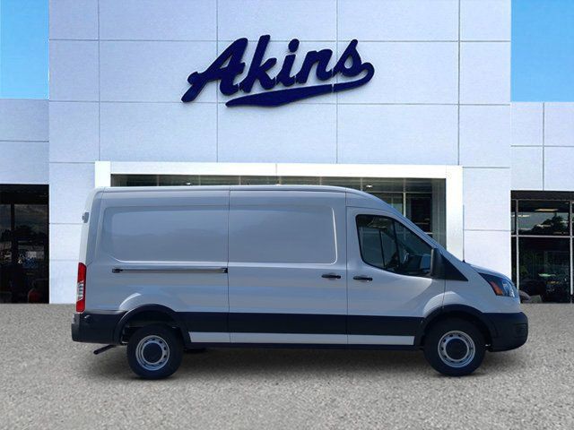 2024 Ford Transit Base