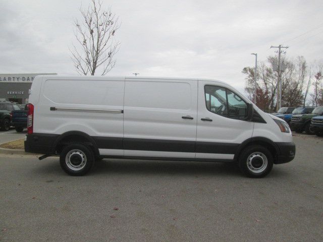 2024 Ford Transit Base