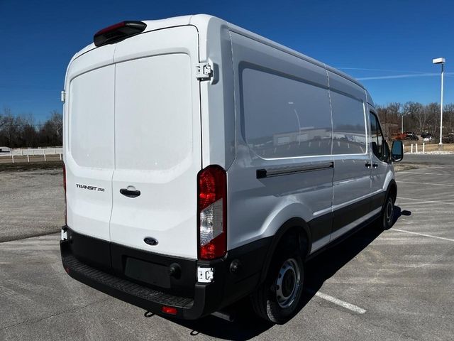 2024 Ford Transit Base