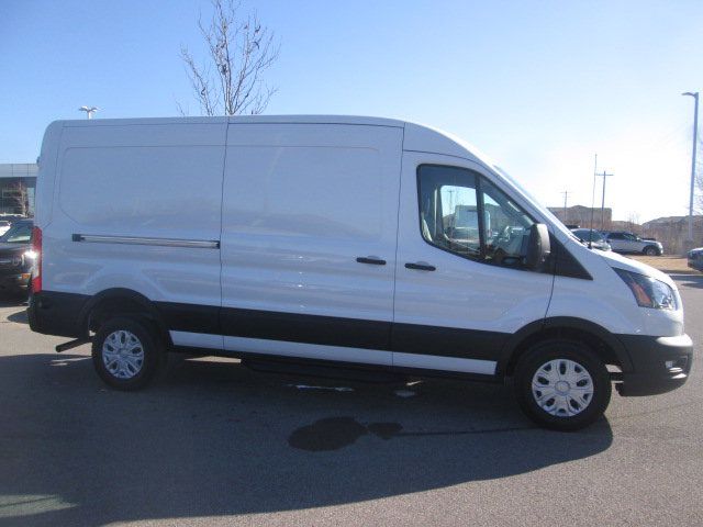 2024 Ford Transit Base