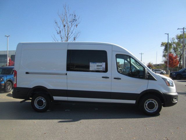 2024 Ford Transit Base