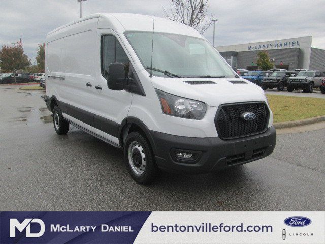 2024 Ford Transit Base