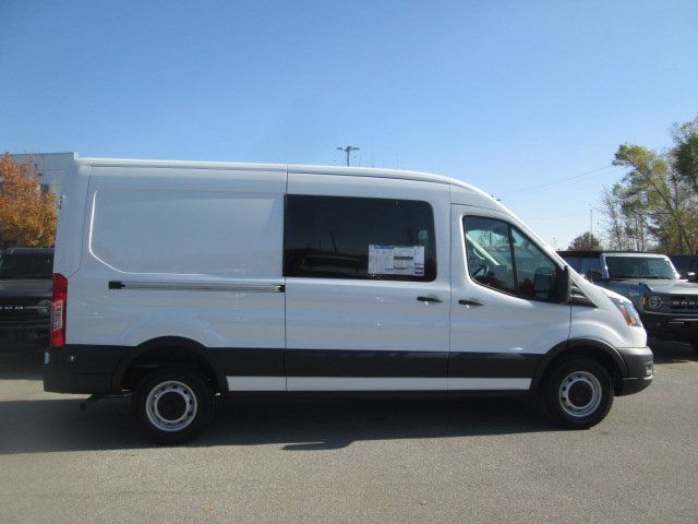 2024 Ford Transit Base