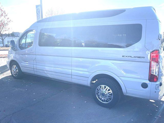 2024 Ford Transit Base