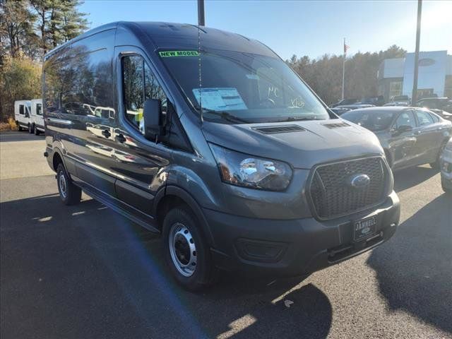 2024 Ford Transit Base