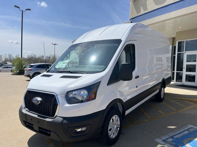 2024 Ford Transit Base