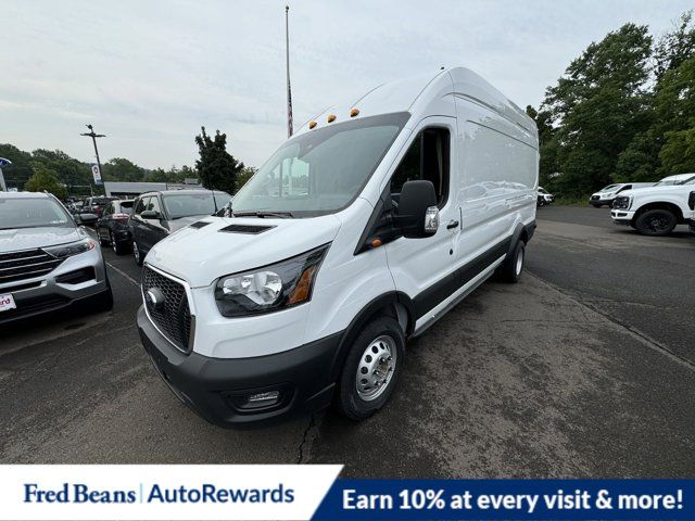 2024 Ford Transit Base