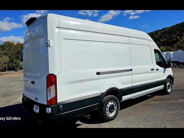 2024 Ford Transit Base