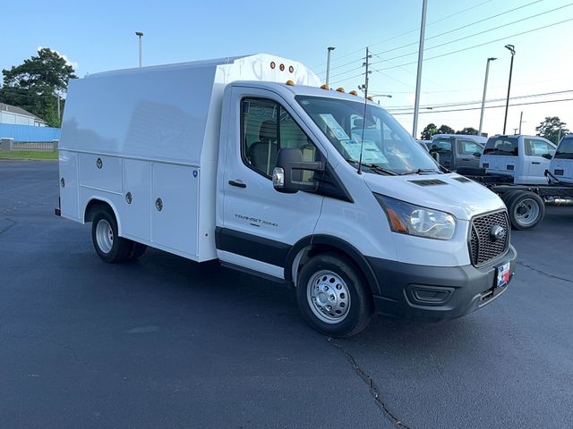 2024 Ford Transit Base