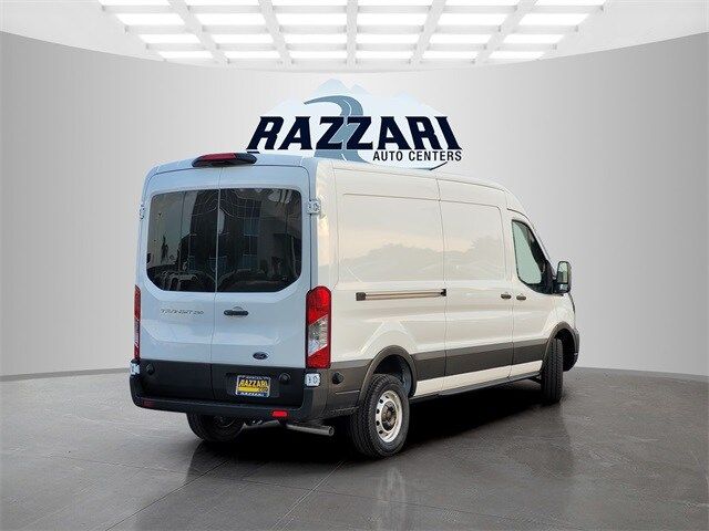 2024 Ford Transit Base