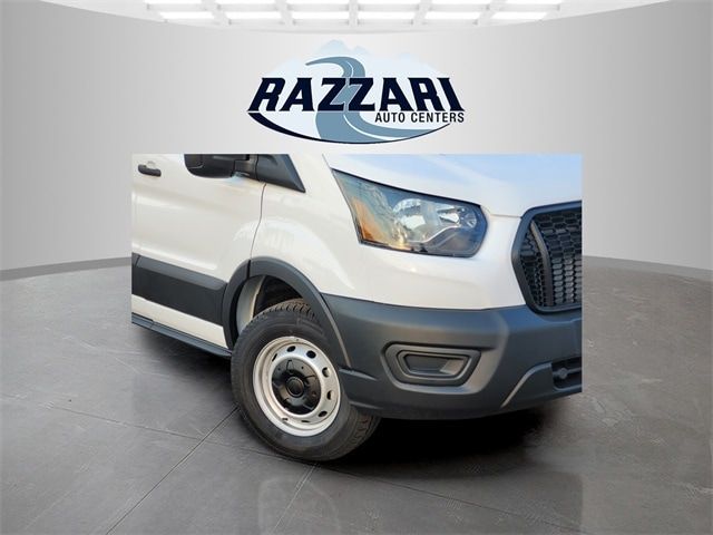 2024 Ford Transit Base