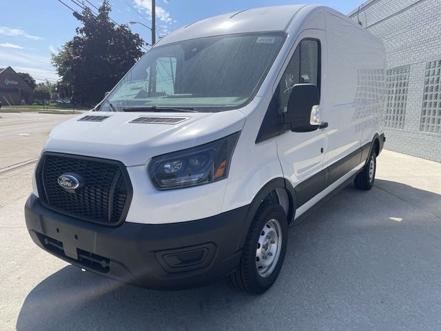 2024 Ford Transit Base