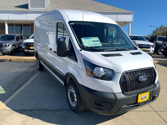 2024 Ford Transit Base