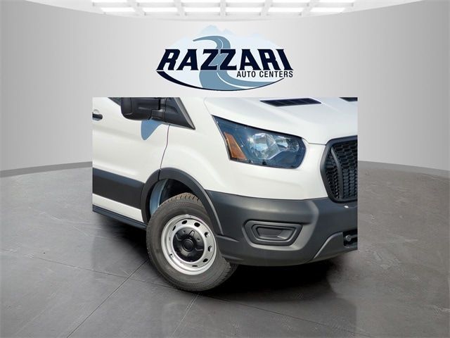 2024 Ford Transit Base