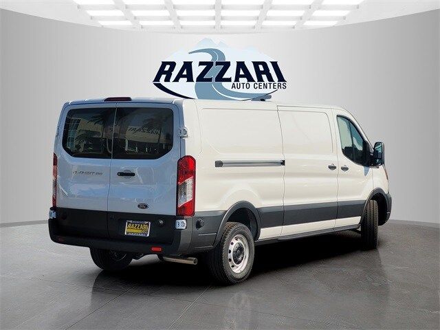 2024 Ford Transit Base