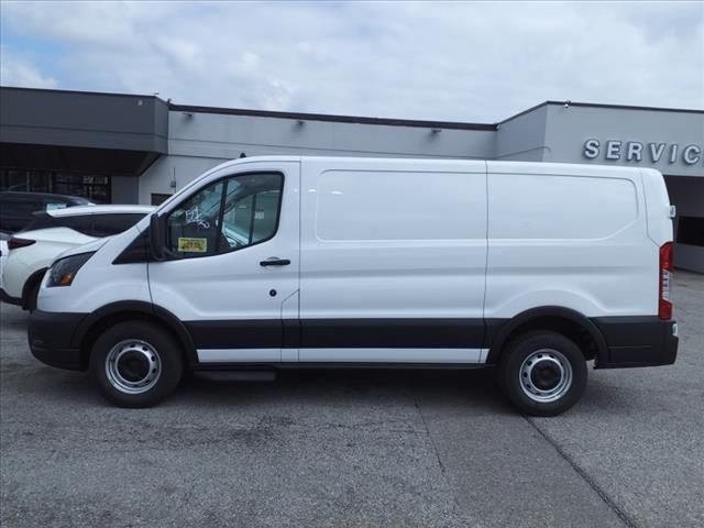 2024 Ford Transit Base