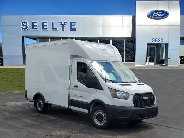 2024 Ford Transit Base