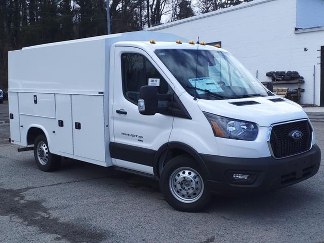 2024 Ford Transit Base