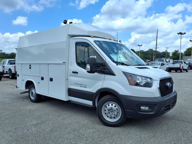 2024 Ford Transit Base