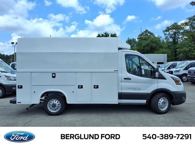 2024 Ford Transit Base