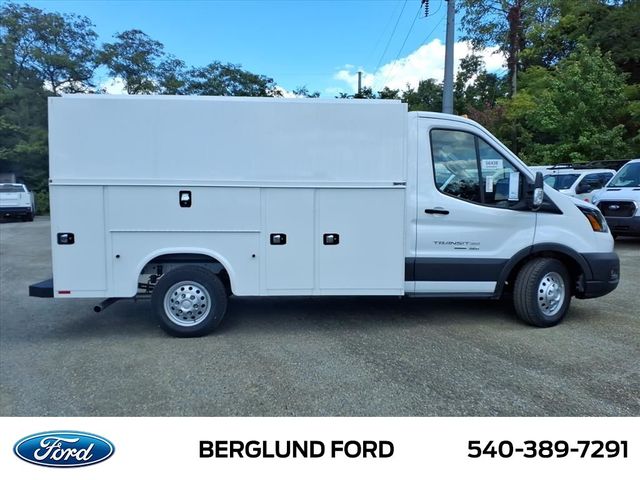 2024 Ford Transit Base