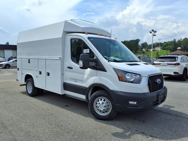 2024 Ford Transit Base