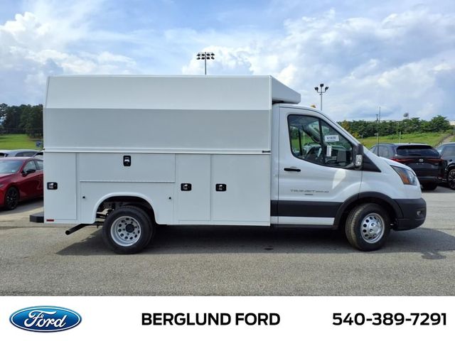 2024 Ford Transit Base