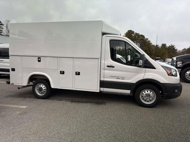 2024 Ford Transit Base