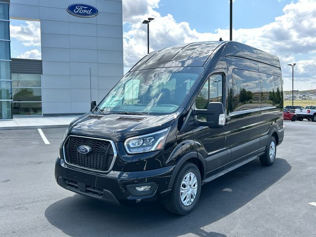 2024 Ford Transit XLT
