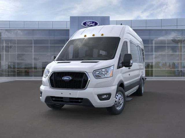 2024 Ford Transit XLT