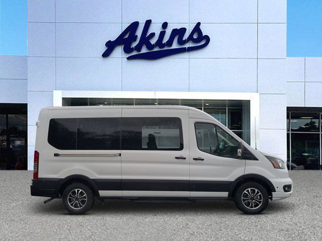 2024 Ford Transit XLT