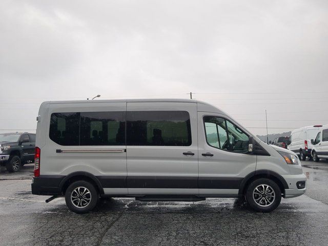 2024 Ford Transit XLT