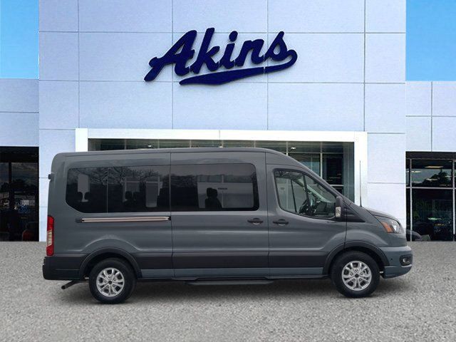 2024 Ford Transit XLT