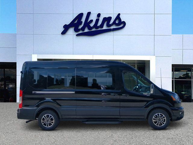 2024 Ford Transit XLT