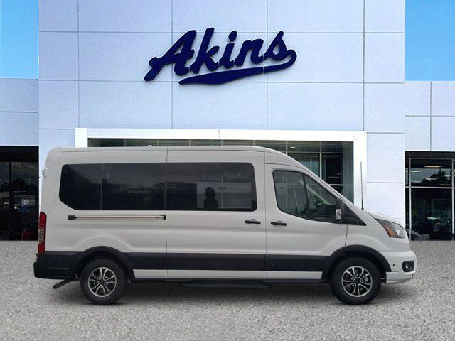 2024 Ford Transit XLT