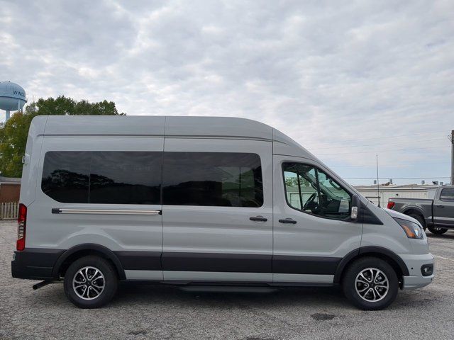 2024 Ford Transit XLT