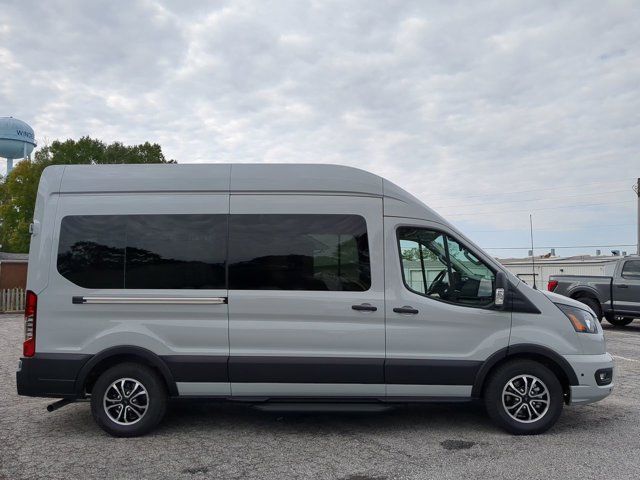 2024 Ford Transit XLT