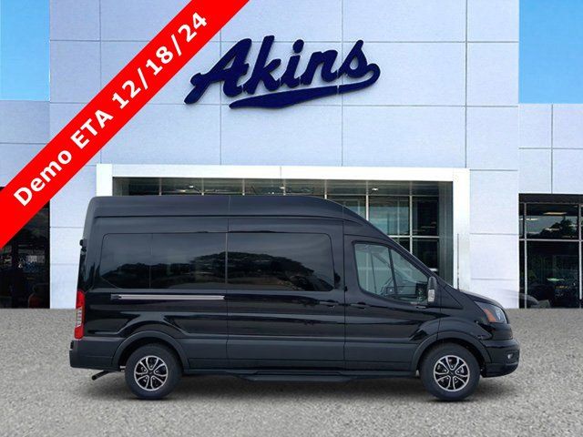 2024 Ford Transit XLT