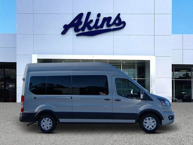 2024 Ford Transit XLT