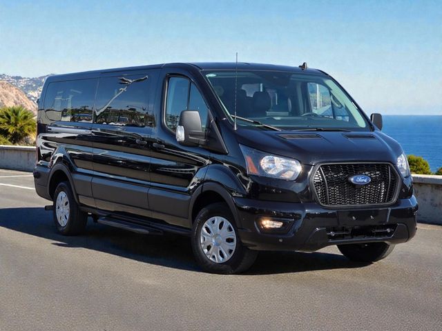 2024 Ford Transit XLT