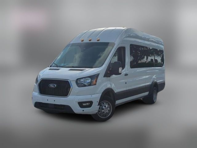 2024 Ford Transit XLT