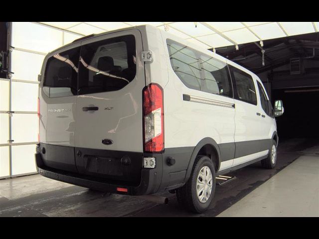 2024 Ford Transit XLT
