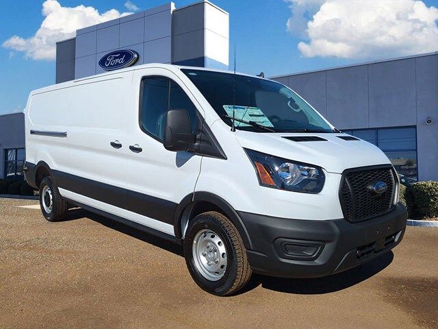 2024 Ford Transit Base
