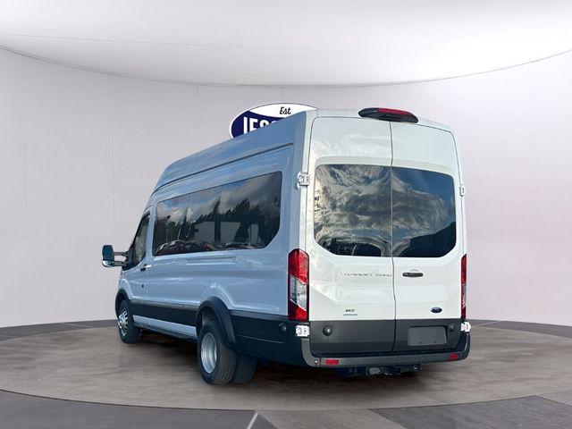 2024 Ford Transit Base